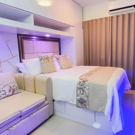 Condo Near Manila Airport And Moa